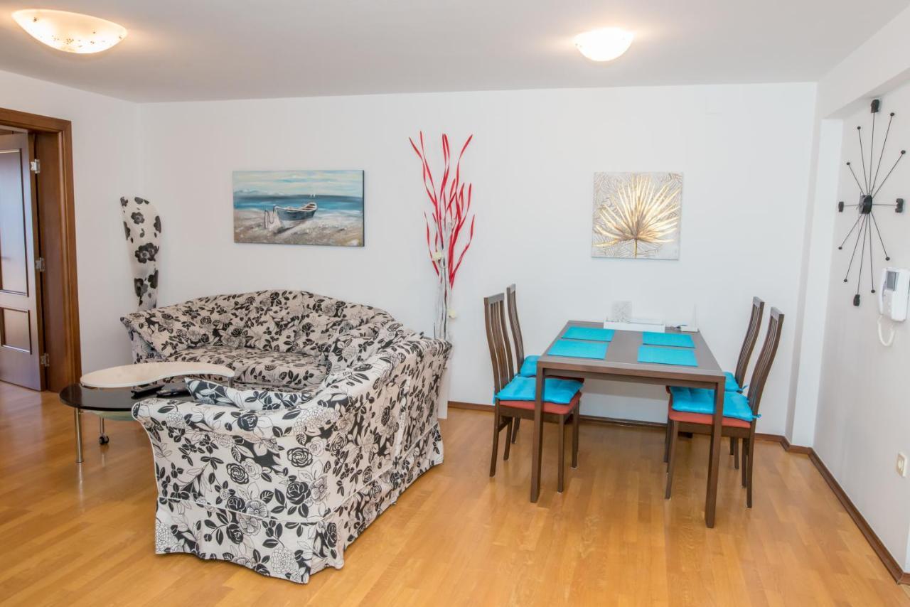 Apartment Elena Petrovac Extérieur photo